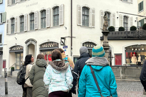 Zurich Walking Food Tour: an itinerant Swiss full meal Zurich Sunset Walking Tour: an itinerant Swiss dinner
