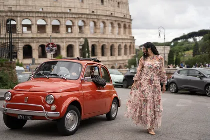 La Dolce Vita: Mit einem klassischen Fiat 500 durch Rom La Dolce Vita: Mit einem klassischen Fiat 500 durch Rom