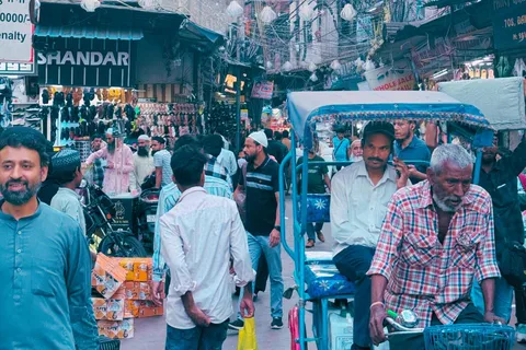Old Delhi Temples and Spice Market Tour