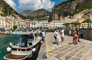 Von Neapel aus: Positano und Amalfi Bootstour mit Getränken
