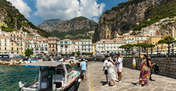 Von Neapel aus: Positano und Amalfi Bootstour mit Getränken