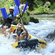 Split/Omiš: rafting, salto de acantilados y visita a cuevas