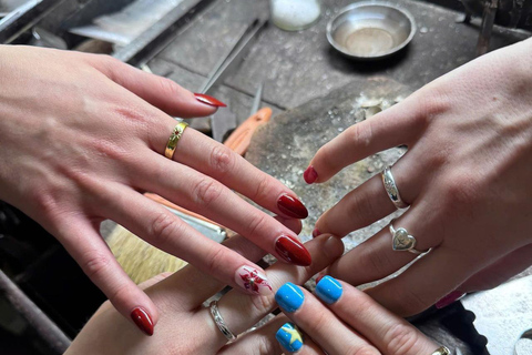 Hoi An: Silver Ring Crafting Workshop with an Artisan