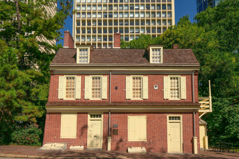 Most Charming Colonial Walking Tour: Society Hill + Old City