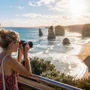 Great Ocean Road 10-Stop Tour: Sunset near the Twelve Apostles
