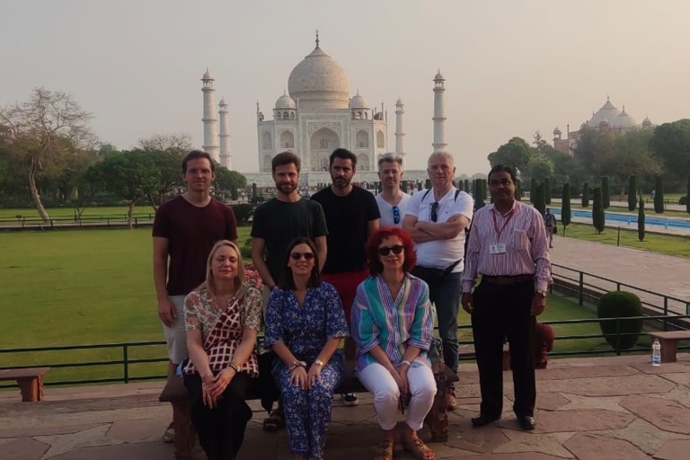 Au départ de Delhi : visite du Taj Mahal et d'Agra en voitureExcursion d'une journée à partir de Delhi - voiture, chauffeur et guide touristique uniquement