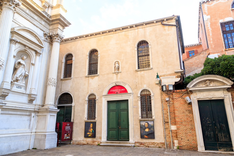 Privat rundtur i Leonardo da Vinci-museet och San Polo2,5 timmar: San Polo &amp; Leonardo da Vinci-museet