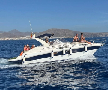 Tenerife: Private Boat Charter with Tapas & Drinks