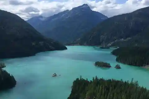 From Seattle - Enchanting Mt Baker & Cascade mountains tours