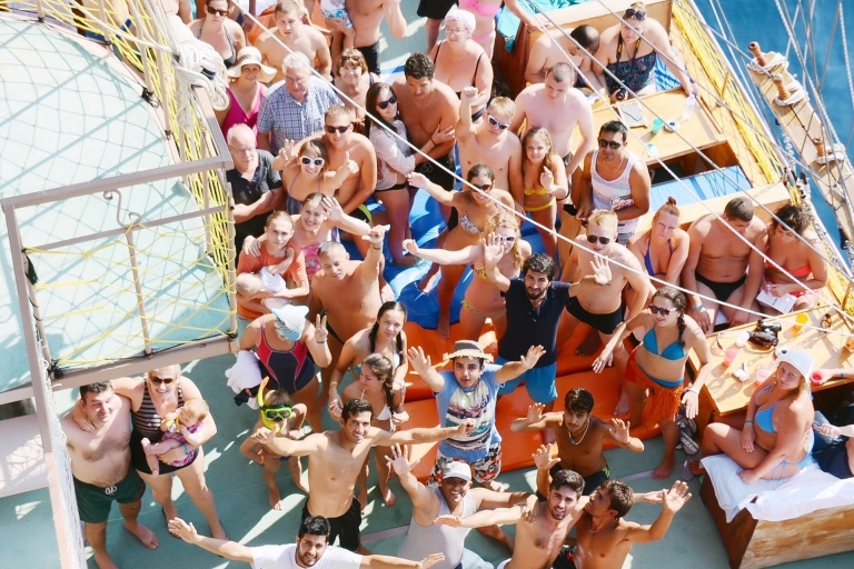 Alanya: Catamaran Boat Trip with Sunbathing and Swimming Meeting Point in Alanya Harbour At The Boat