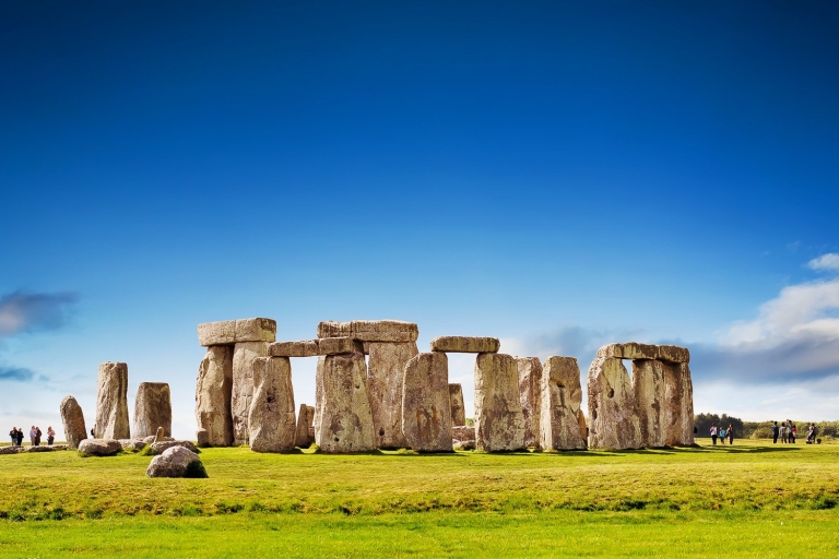 From London: Stonehenge and Bath Day Trip with Secret Site Stonehenge and Bath Small Group Tour From London Eye