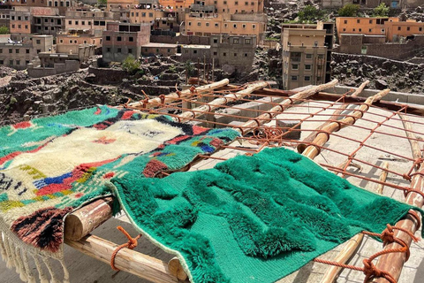 Tour de Tanger Pour visiter le tapis berbère