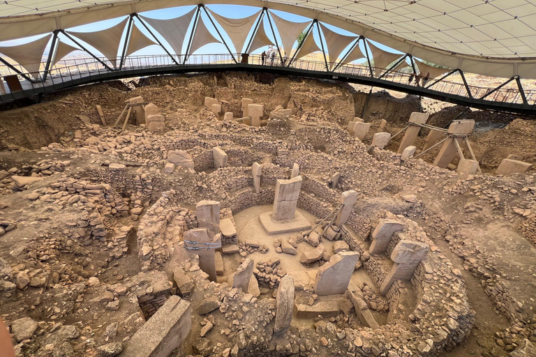 From Istanbul: Mount Nemrut & Göbekli Tepe 2-Day Tour