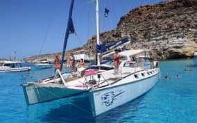 Lampedusa: Catamaran tour around the island with lunch