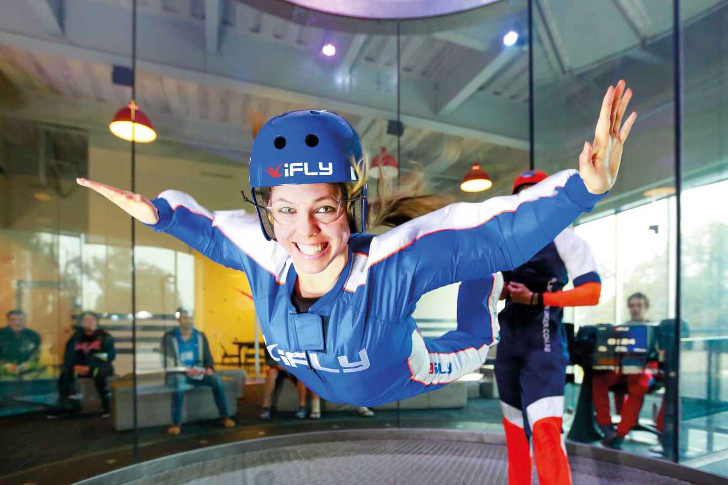 Milton Keynes: iFLY Indoor Skydiving