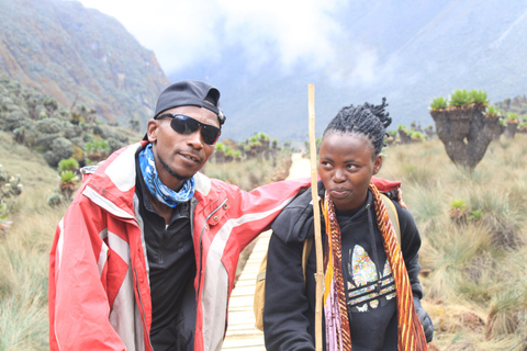 Uganda: Rwenzori Mountains Trekking Tour