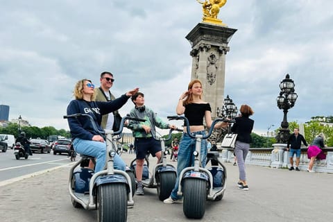 München (3 Stunden): Top-Attraktionen per Fat-Tire-E-Scooter mit ortskundigem Guide