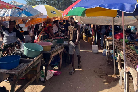 Maputo: City Tour with Seafood Lunch experience full day