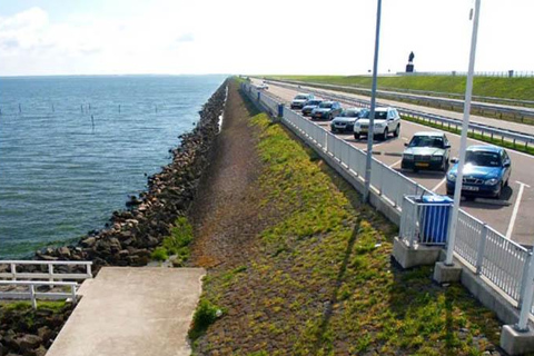 Discover the Dutch Countryside: Car Tour with Local Expert