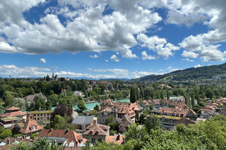 Bern: Must-See 2-Hour Walking Tour with a Local Guide