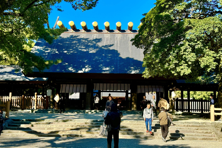 Nagoya: Wycieczka z przewodnikiem po świątyni Atsuta i muzeum mieczy