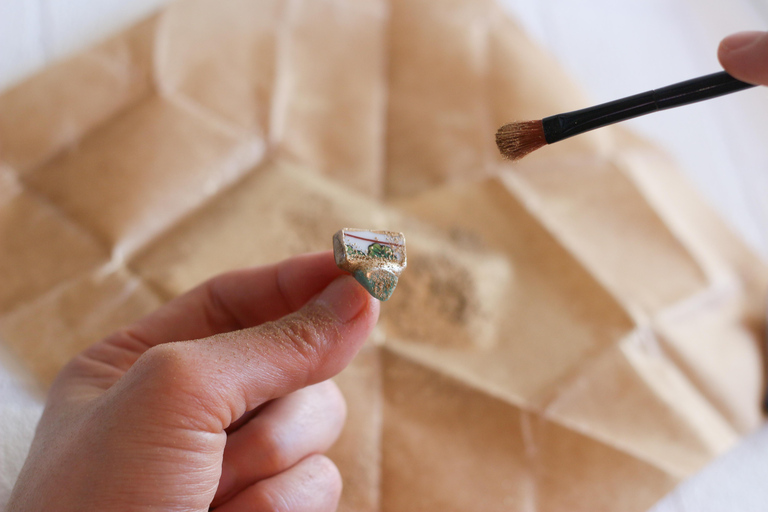 Kyoto: Kintsugi Jewelry Workshop with Natural Stones