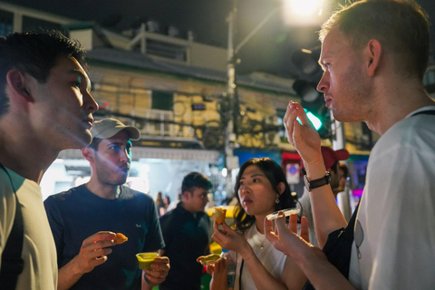 Bangkok Night Foodie Tour in China Town
