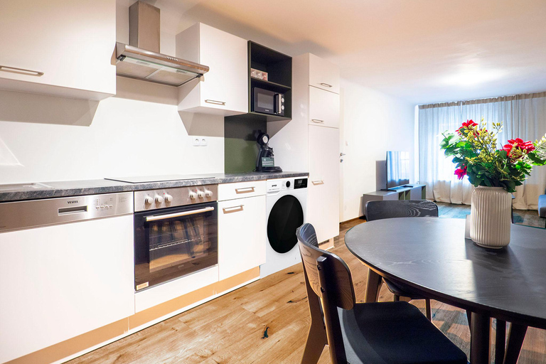 2-day experience from Vienna: Wachau & Melk Abbey – Private tour & nature break