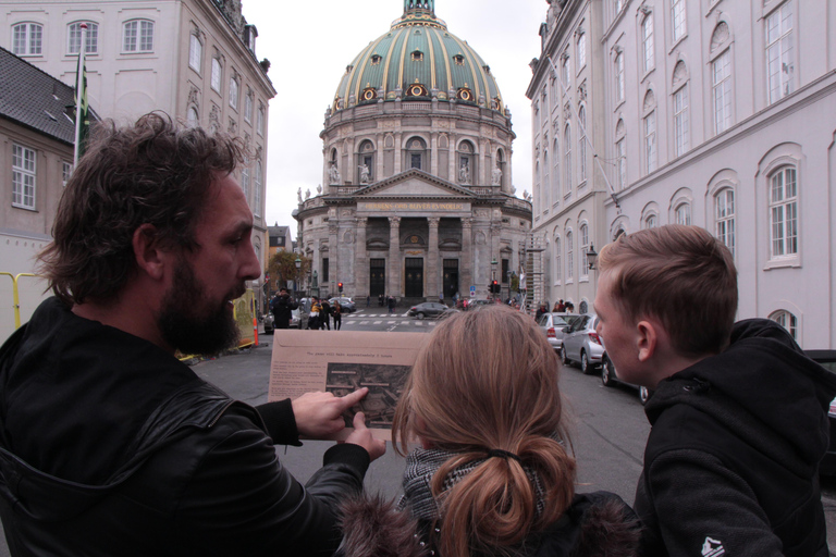 Copenhagen: Murder Mystery Hunt by Amalienborg Palace