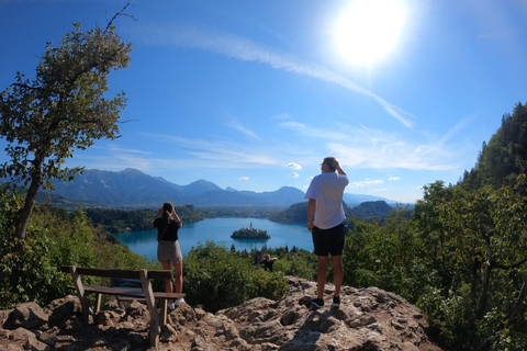 Ljubljana: excursão de um dia à cachoeira de Bled, Kranjska Gora e Peričnik