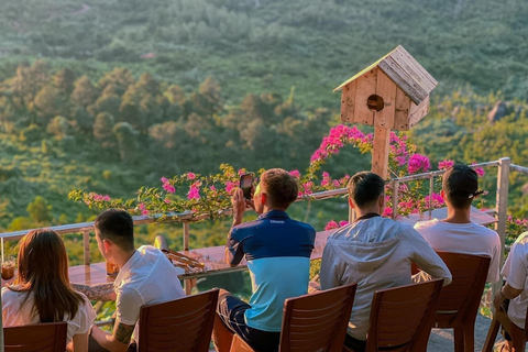 Da Nang: Hai Van Pass Sonnenaufgangstour mit Frühstück und KaffeeMach mit: Englisch