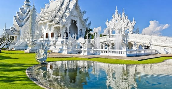 Chiang Rai: Private Famous Temples Day Tour