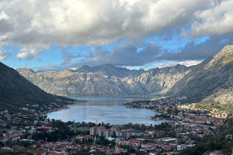 Kotor : Blaue Höhle Private TourKotor : 3 Stunden Blaue Höhle Private Tour