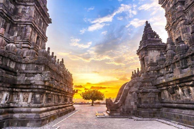 Cycling at Plaosan temple & Prambanan Temple with sunset