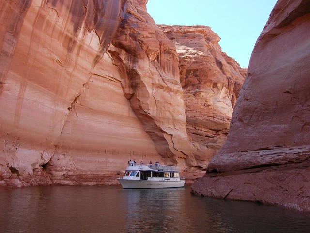 Visit Page Boat Tour of Lake Powell, Antelope, and Glen Canyon in Page