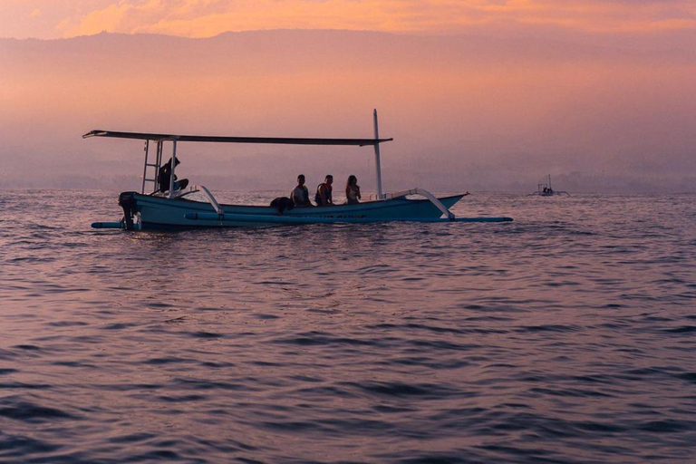 Bali Lovina dolphin Tour & Watching Sunrise Bali Lovina dolphin & Watching Sunrise