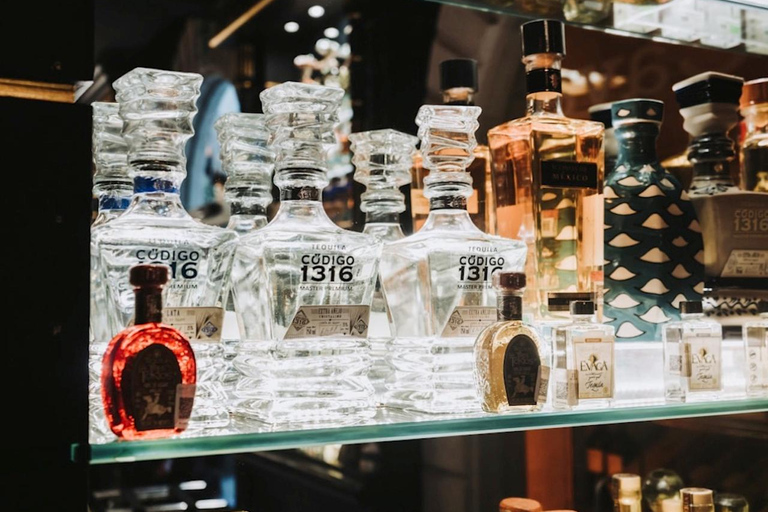 Visita guiada a Cancún: yacimiento arqueológico de El Meco, Cartas y compras