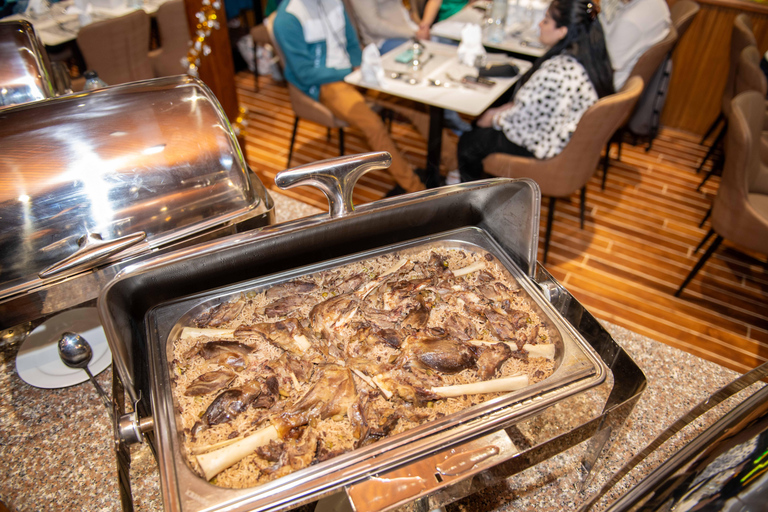 Dubái: crucero con cena de lujo por Creek&amp; Marina con espectáculos en directoCrucero de lujo con cena y espectáculos en directo (sin alcohol)