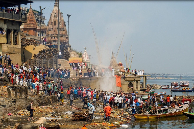 Varanasi: 2-Day Tour with Ganga Aarti and Rooftop Dinner