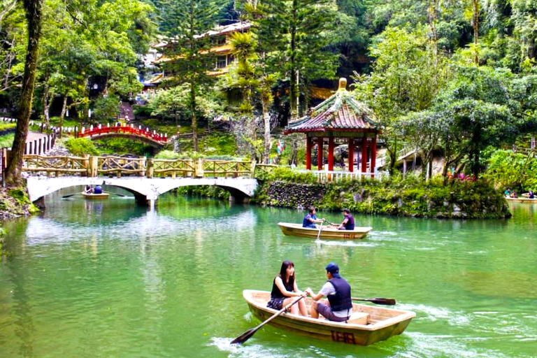 Taipei: Yangmingshan/Wulai Firefly Adventure Wulai Join-in Tour (incl. Aboriginal Culture & Cable Car)