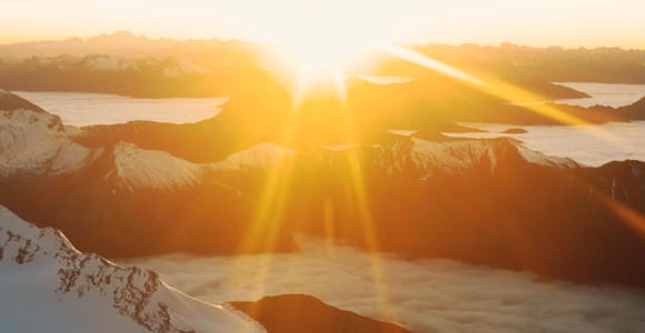 Queenstown: Sunrise Glacier Scenic Flight