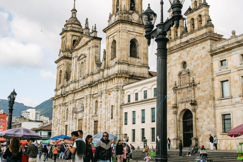 La Candelaria, Museums and Historic Center: Bogotá City Tour