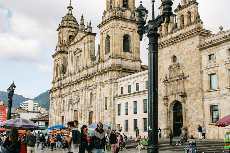 La Candelaria, Museums and Historic Center: Bogotá City Tour