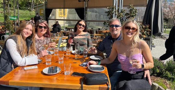 Queenstown–Gibbston Wine tour
