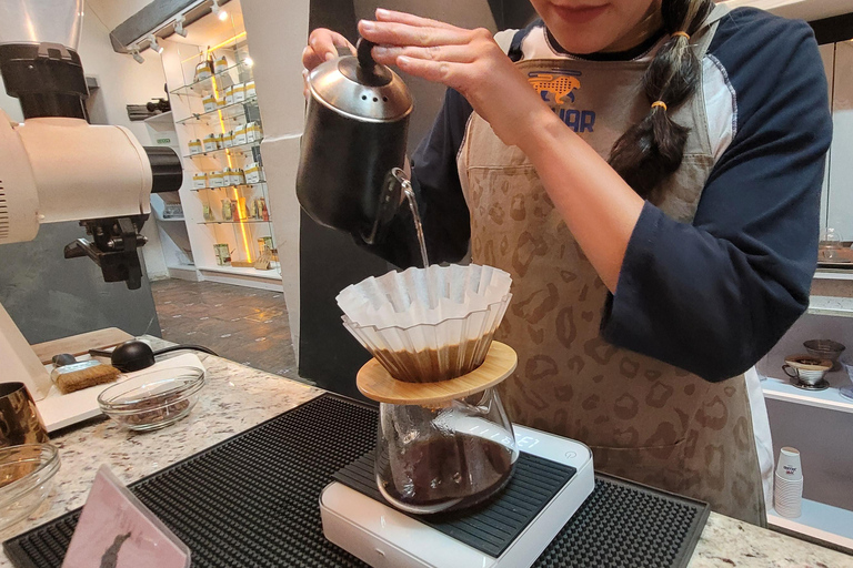 Bogota: Coffee Tasting, Roasting, Filtration & Espresso Tour Full Exotic Coffee Experience