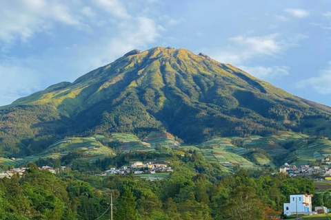 Yogyakarta: Nepal Van Java & Vegetable Village Tour