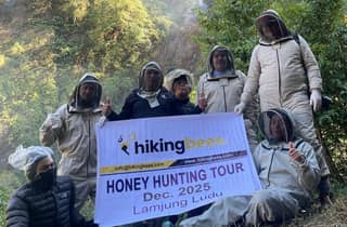 Dorf Ludi; „Mad Honey“-Jagd mit Unterkunft und Mahlzeiten