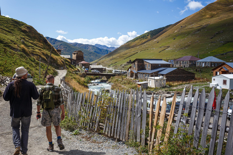 Aventura de 2 dias em Svaneti: de Batumi