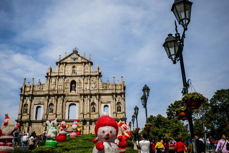 Macau: Historic City Walk Day Tour with Lunch & PORT Pickup Macau: Historic City Walk Day Tour with Lunch & Hotel Pickup