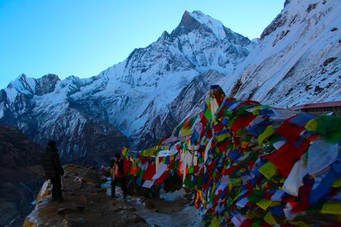 Excursão de helicóptero ao Campo Base de Annapurna